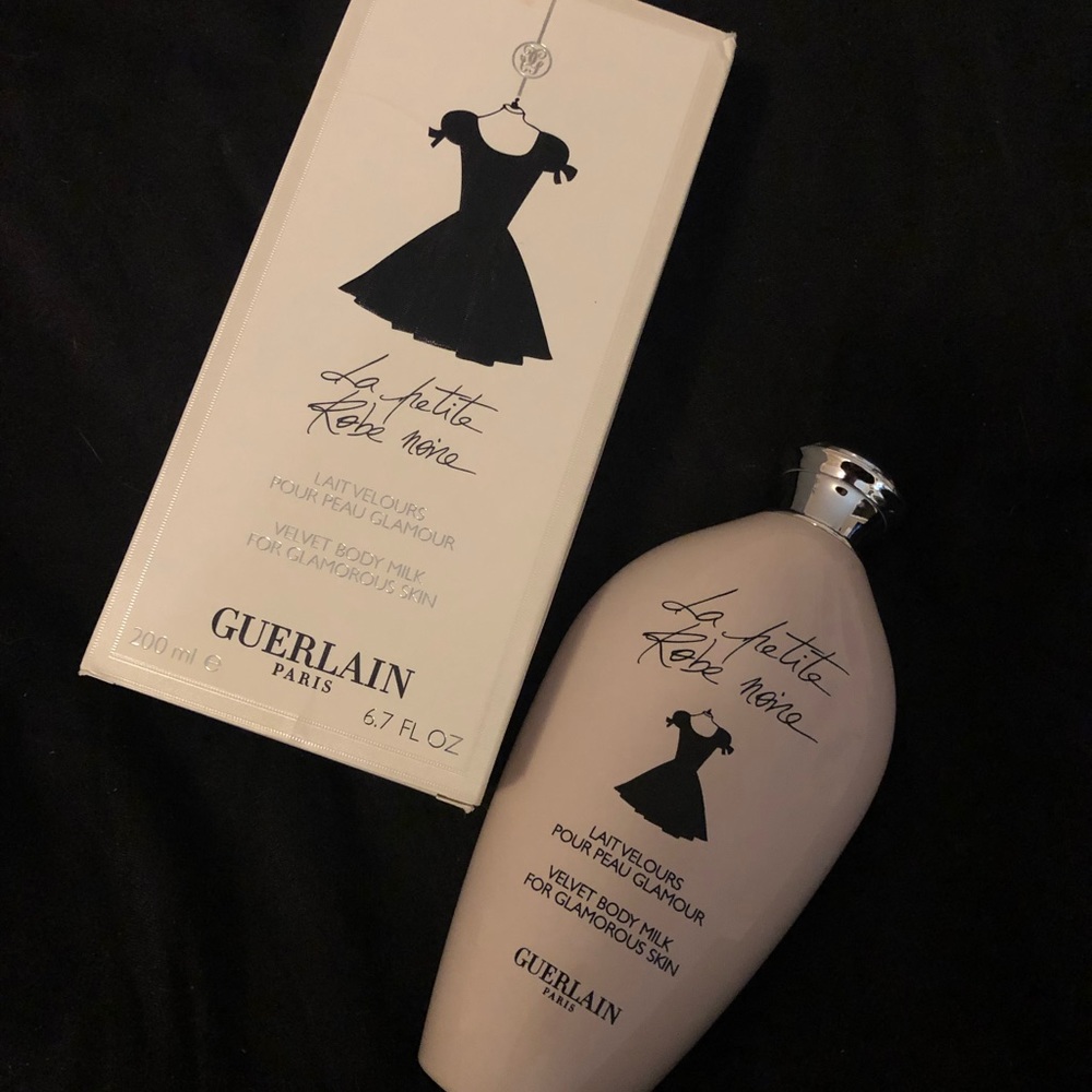 Guerlain Paris Velvet Body Milk For Glamorous Skin